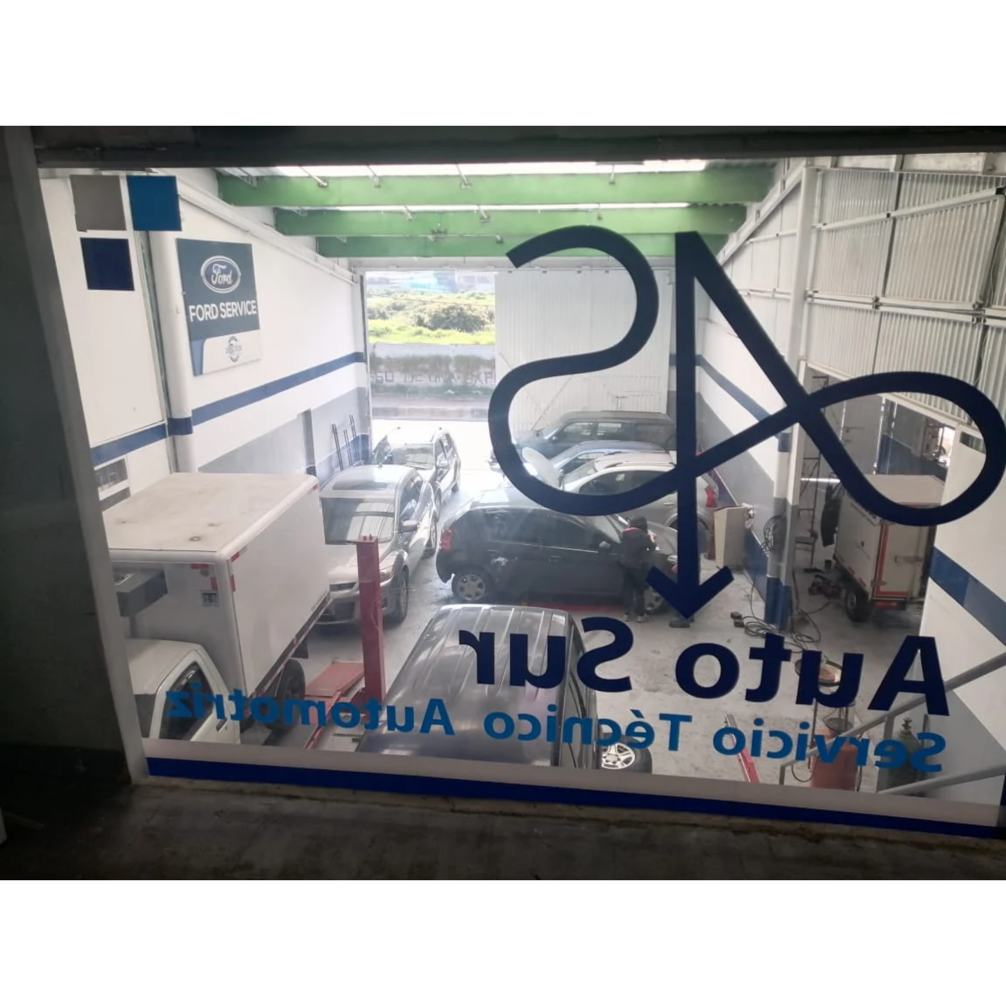 AutoSur Interior 3